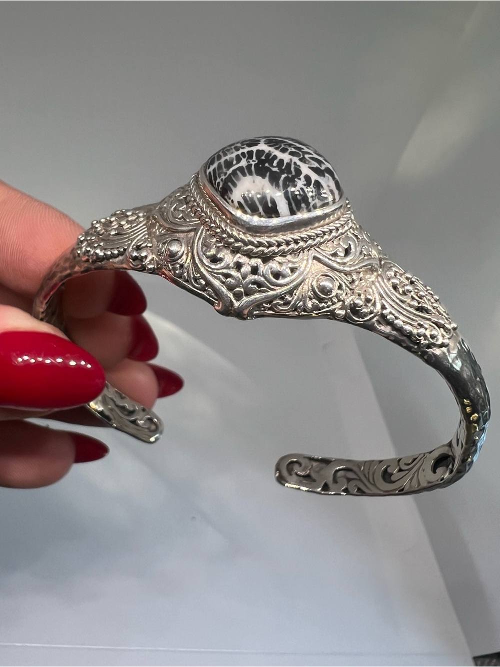 SARDA Ornate Sterling Silver Statement Cuff Bracelet with Black & White Stone